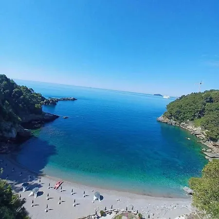Cinque Terre House With Breakfast, Private Pool, Jacuzzi And Parking Villa *