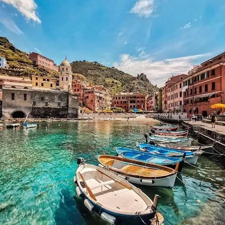 Cinque Terre House With Breakfast, Private Pool, Jacuzzi And Parking *